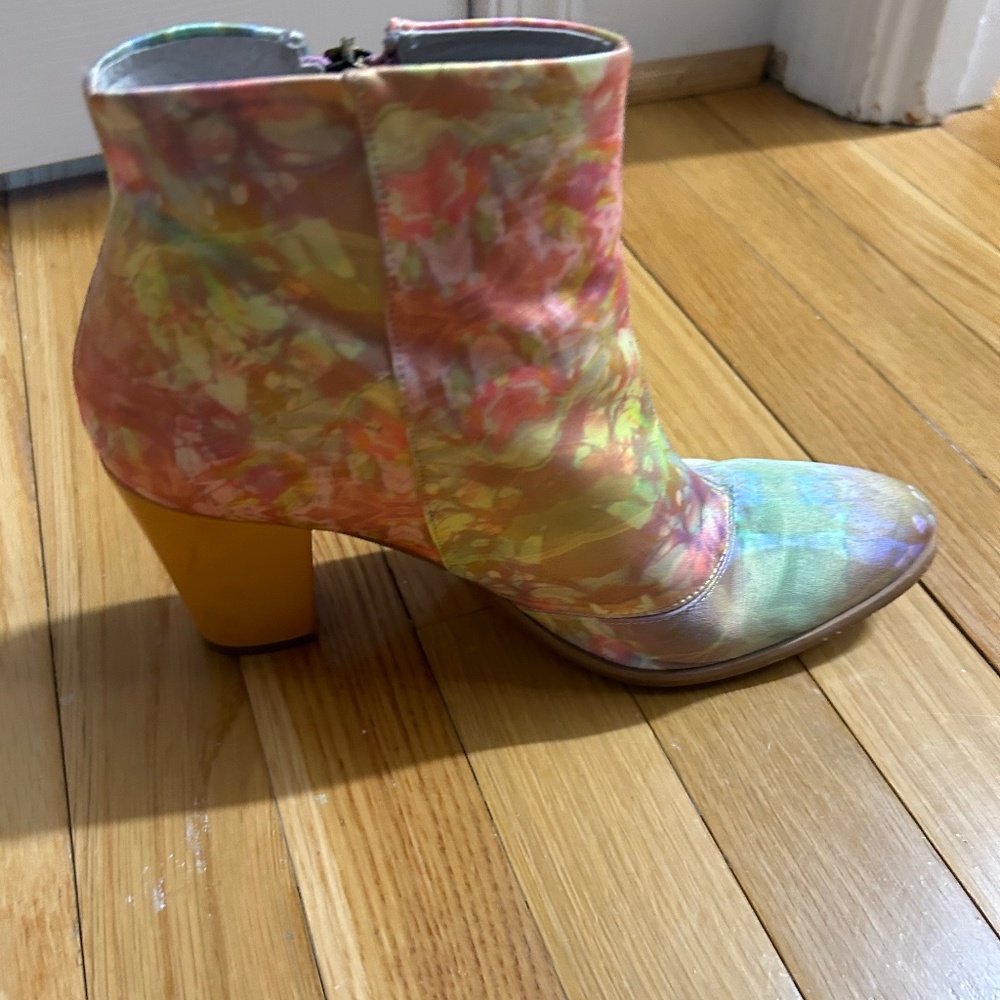 Gorgeous pastel satin boots